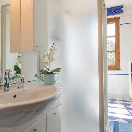 Le Terrazze By Interhome בית נופש *